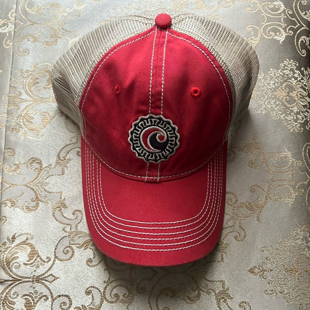 NWOT Unstructured Trucker Snap Back Hat